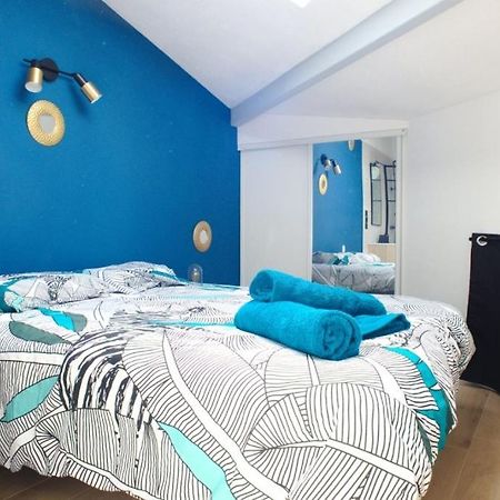 T2 Chaleureux Au Centre De Castelnaudary Apartment Bagian luar foto